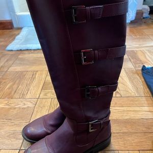 Size 7 knee high boutique boots